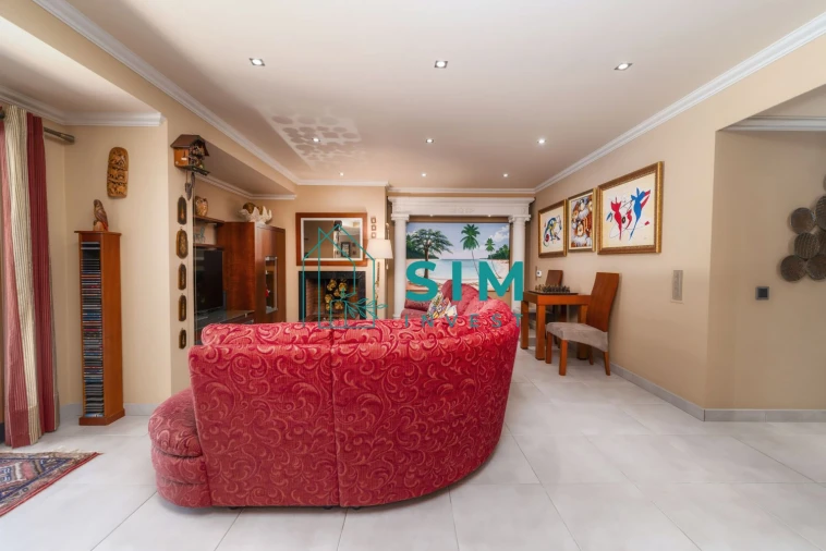 Moradia T6 para Venda em Almancil Foto 22