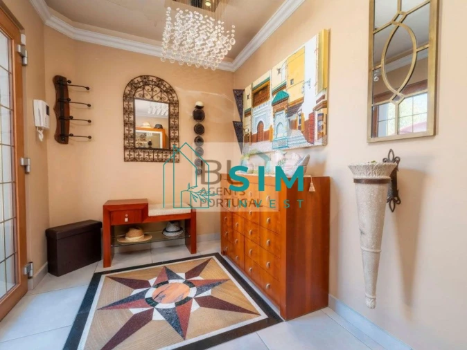 Moradia T6 para Venda em Almancil Foto 13