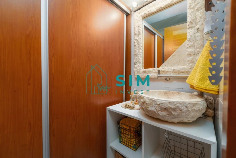 Moradia T6 para Venda em Almancil Foto 27