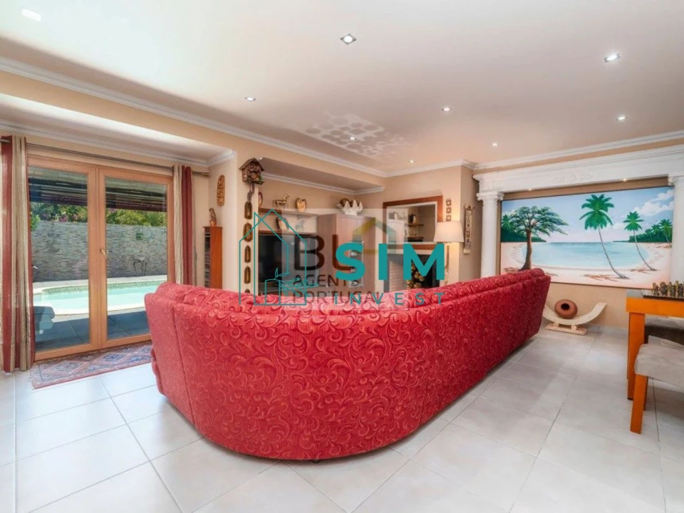 Moradia T6 para Venda em Almancil Foto 30