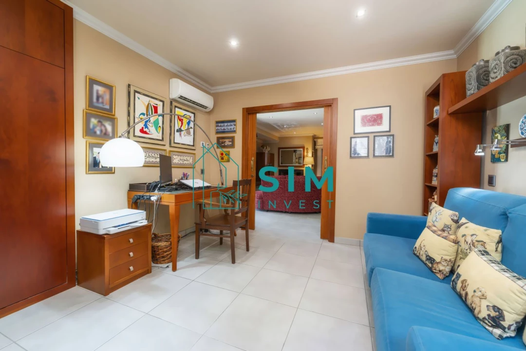 Moradia T6 para Venda em Almancil Foto 25