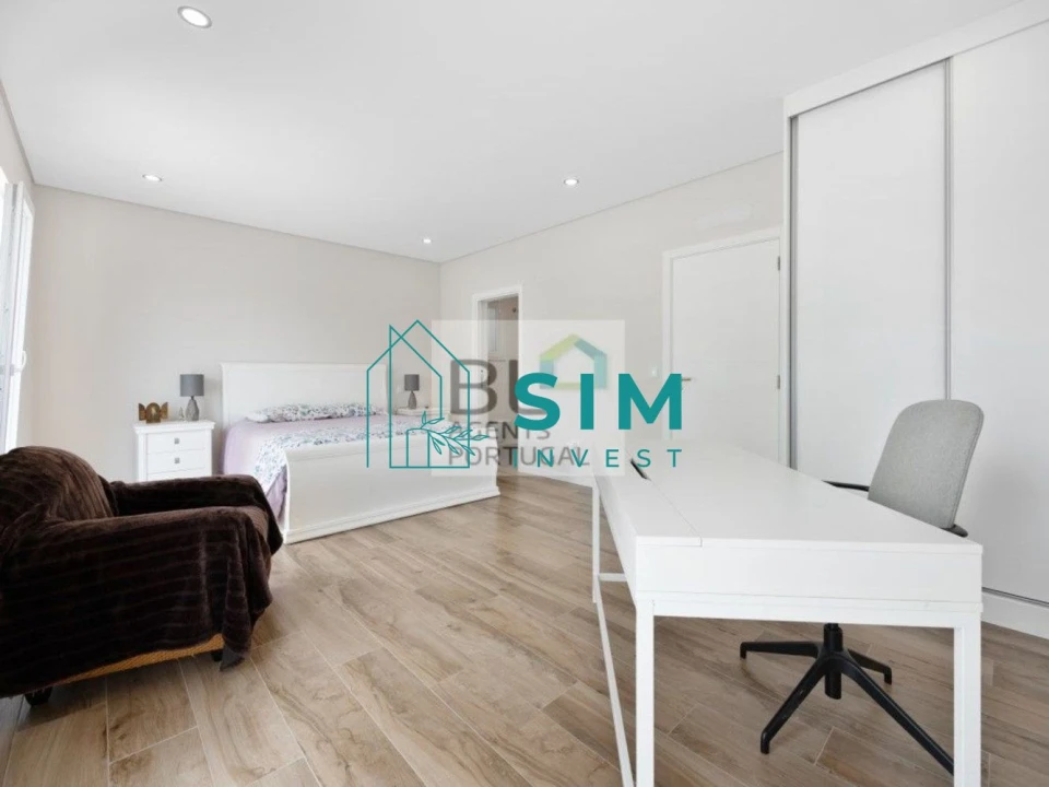 Moradia T3 para Venda em Sesimbra (Castelo) Foto 19