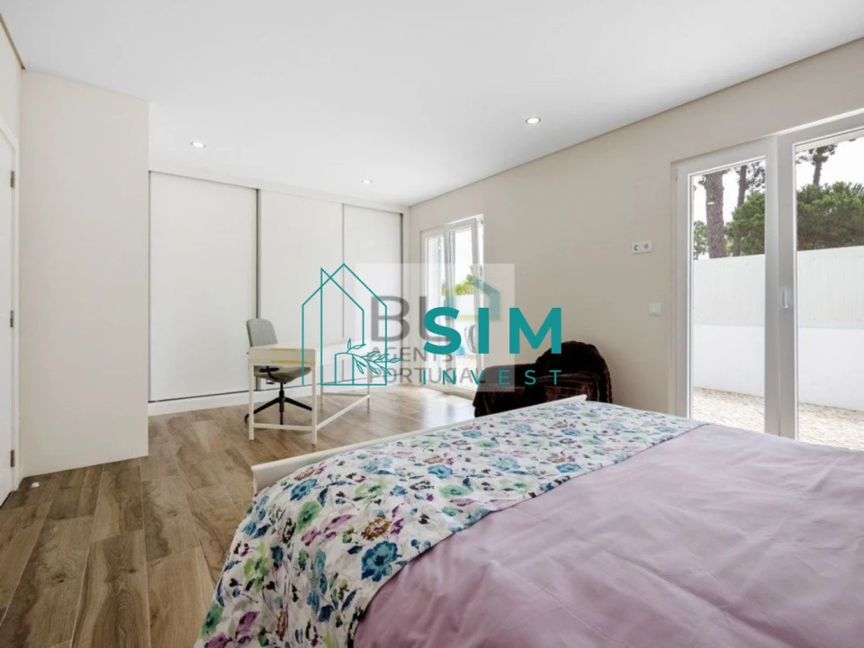 Moradia T3 para Venda em Sesimbra (Castelo) Foto 17