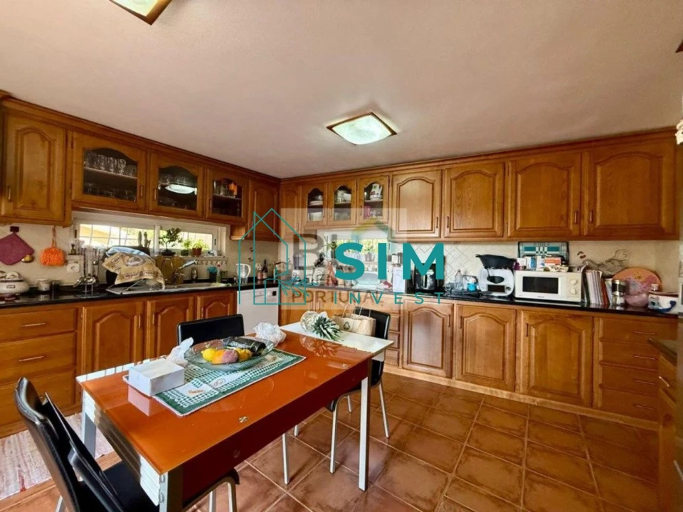 Moradia T5 para Venda em Sesimbra (Castelo) Foto 17