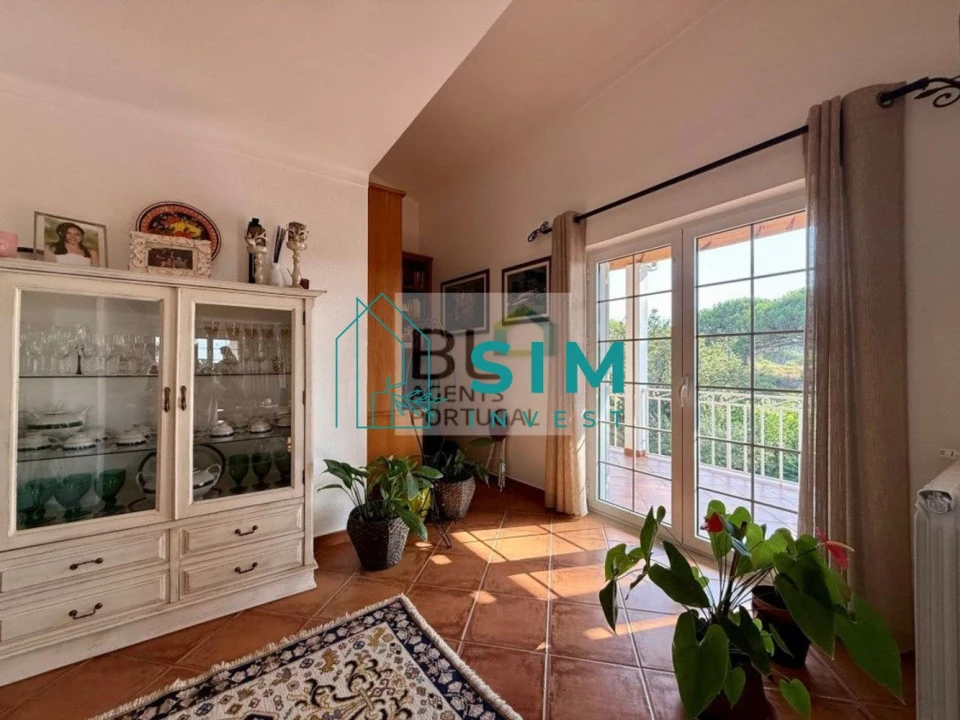 Moradia T5 para Venda em Sesimbra (Castelo) Foto 14