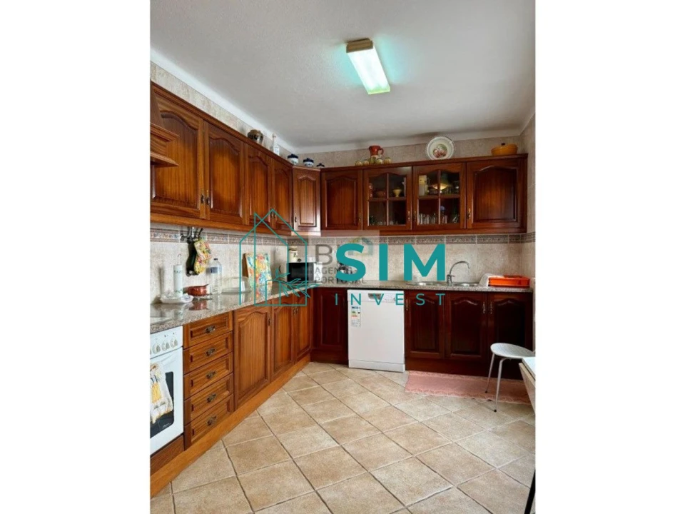 Moradia T4 para Venda em Sesimbra (Castelo) Foto 9