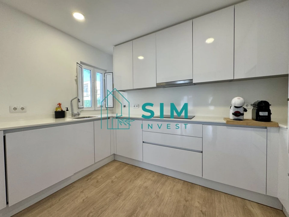 Apartamento T2 para Venda em Olhão Foto 9