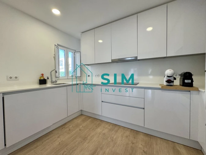 Apartamento T2 para Venda em Olhão Foto 9