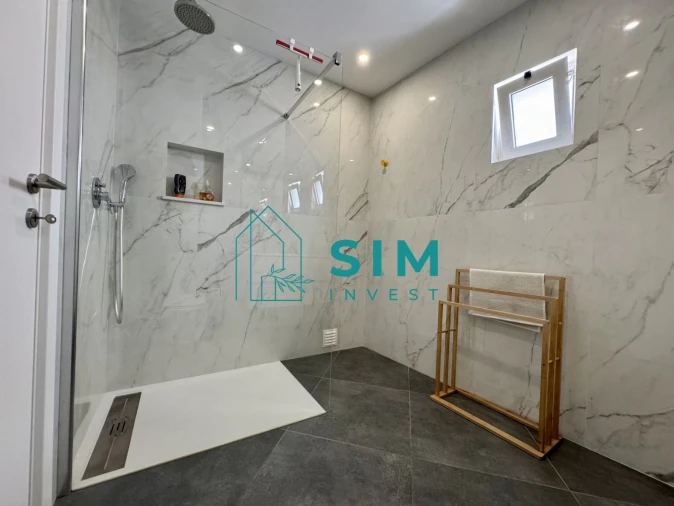 Apartamento T2 para Venda em Olhão Foto 26