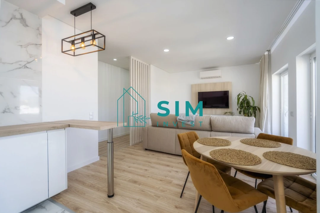 Apartamento T3 para Venda em Faro (Sé e São Pedro) Foto 1