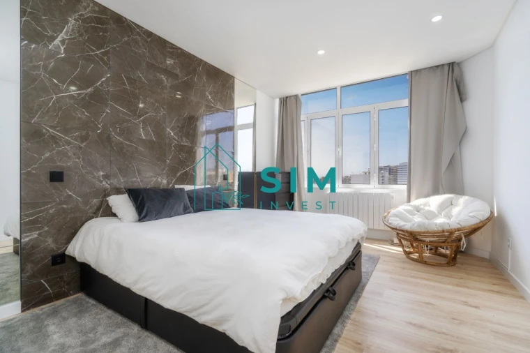 Apartamento T3 para Venda em Faro (Sé e São Pedro) Foto 22