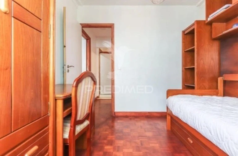 Apartamento T3 para Venda em Algés, Linda-A-Velha e Cruz Quebrada-Dafundo Foto 18