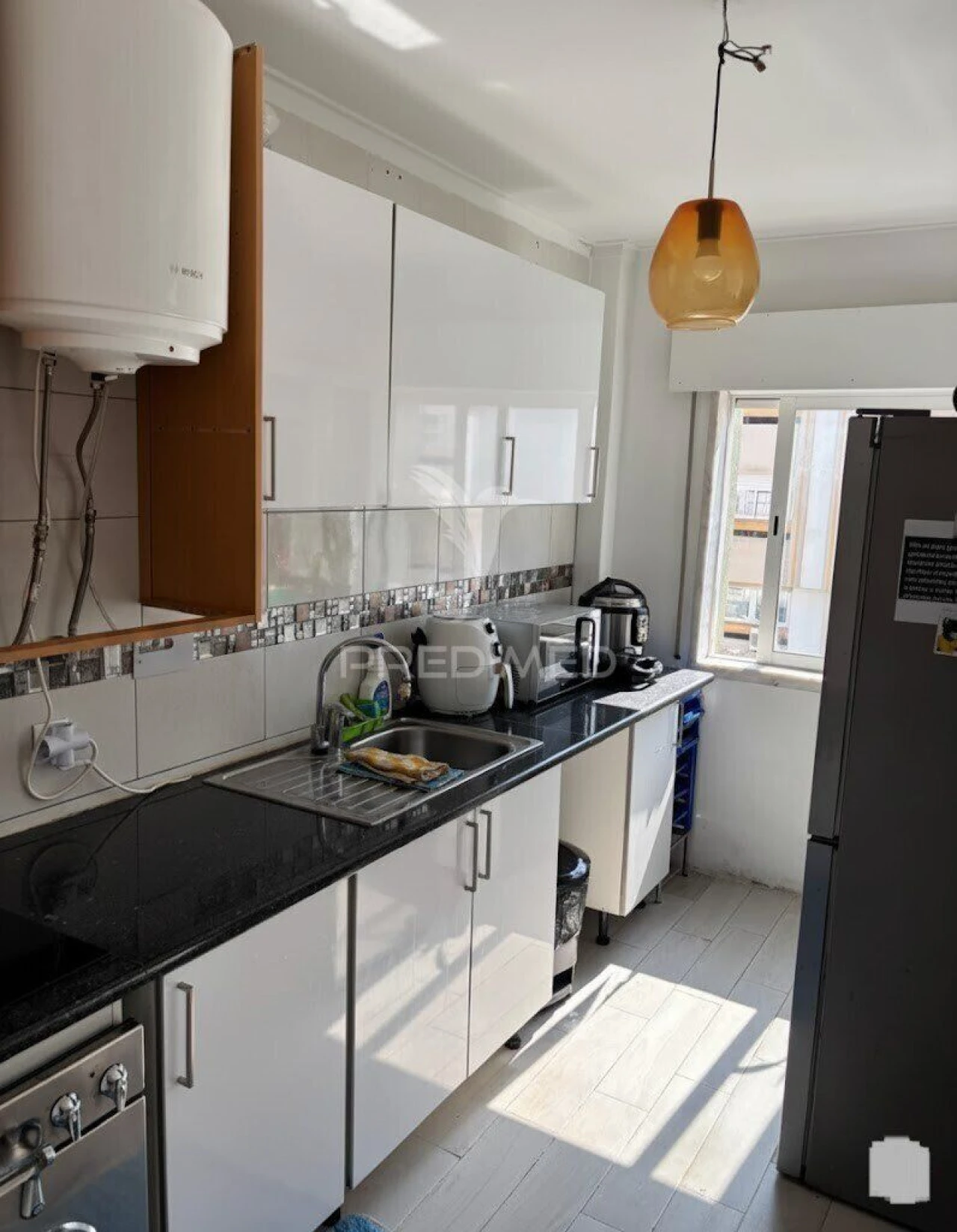 Apartamento T3 para Venda em Algés, Linda-A-Velha e Cruz Quebrada-Dafundo Foto 1