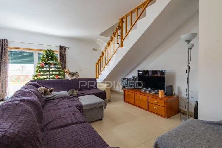 Moradia T5 para Venda em Alvito Foto 9