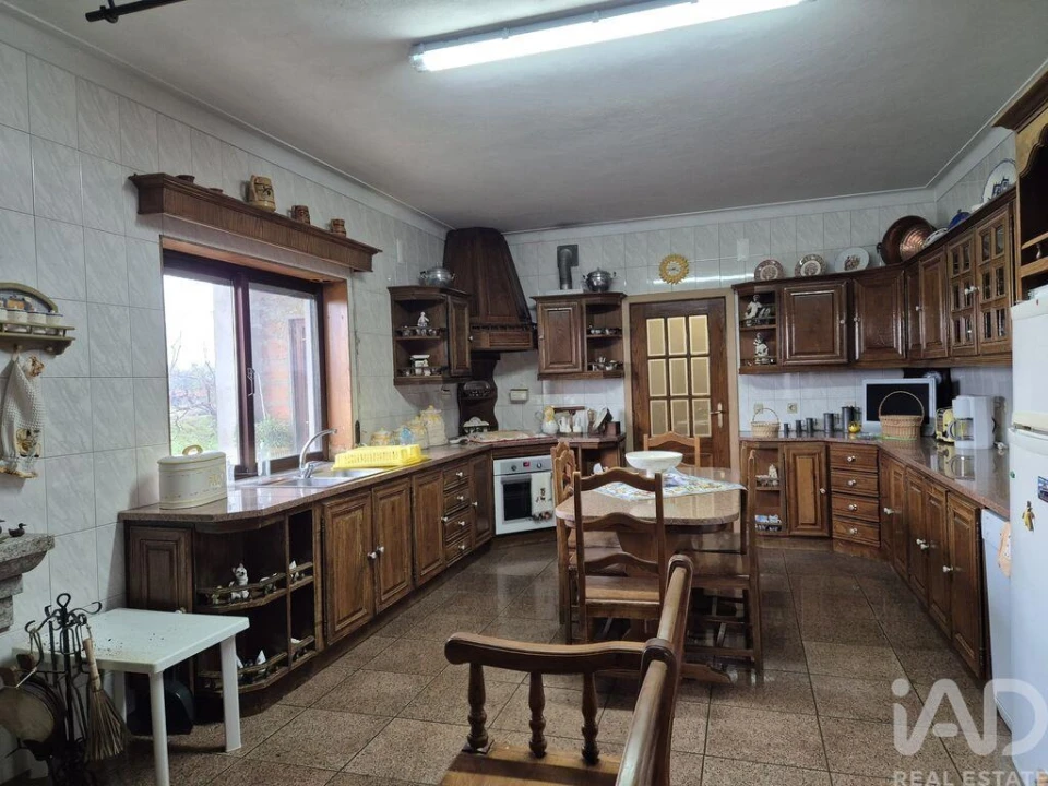 Moradia T6 para Venda em Izeda, Calvelhe e Paradinha Nova Foto 12