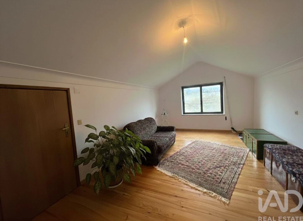 Moradia T6 para Venda em Izeda, Calvelhe e Paradinha Nova Foto 5