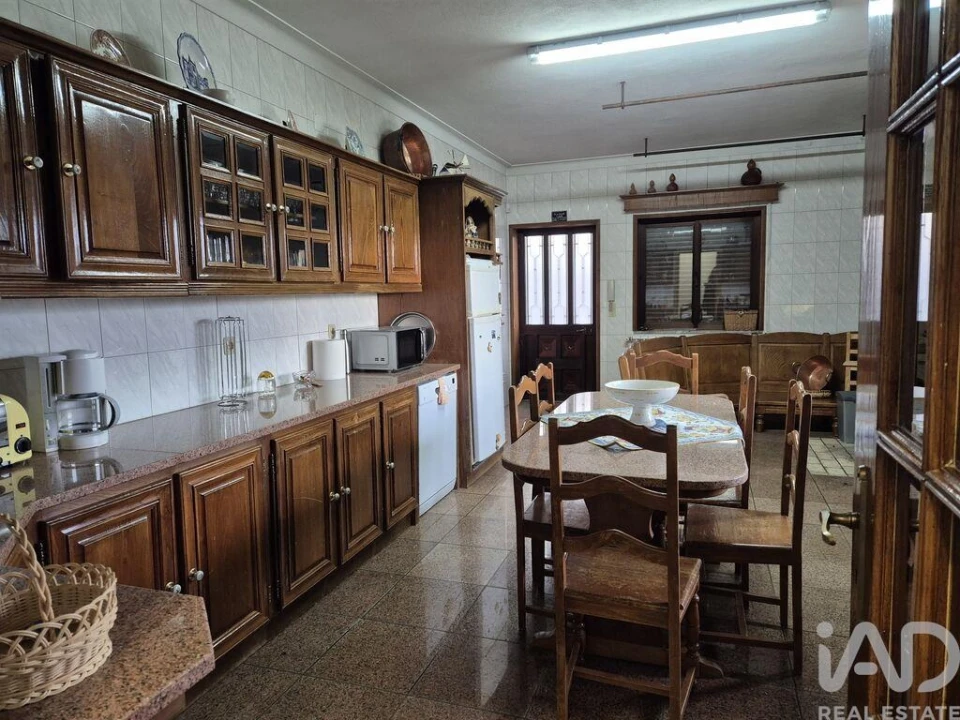 Moradia T6 para Venda em Izeda, Calvelhe e Paradinha Nova Foto 15