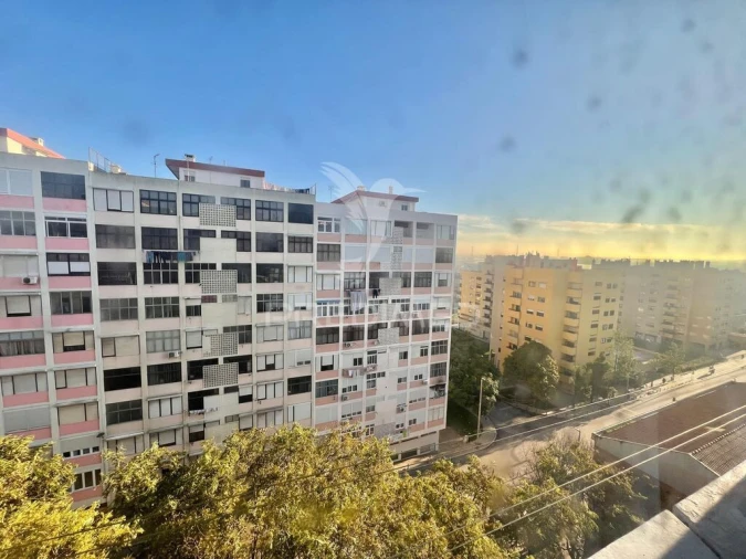 Apartamento T2 para Venda em Alto do Seixalinho, Santo André e Verderena Foto 18