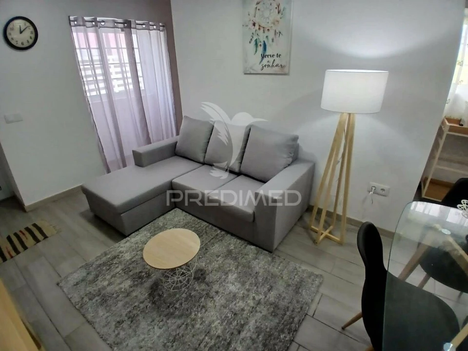 Moradia T2 para Venda em Vila Nova Foto 3