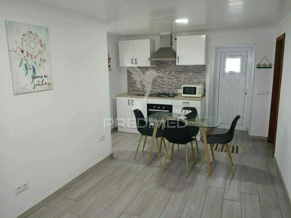 Moradia T2 para Venda em Vila Nova Foto 7