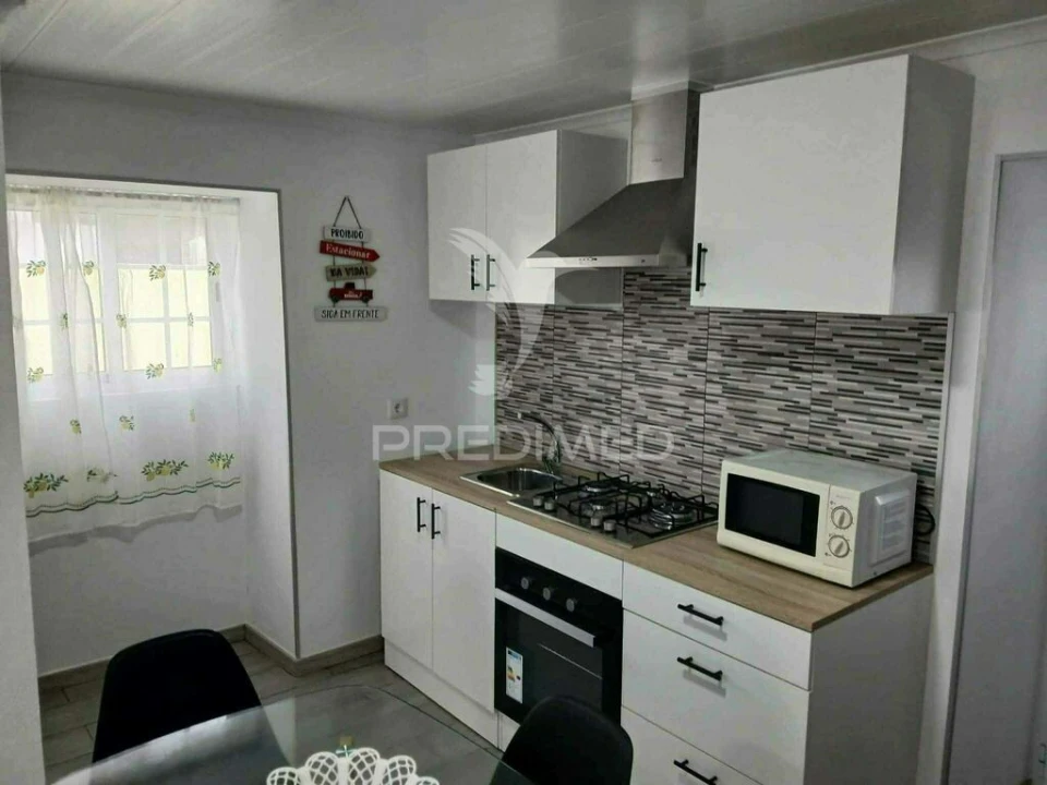 Moradia T2 para Venda em Vila Nova Foto 11