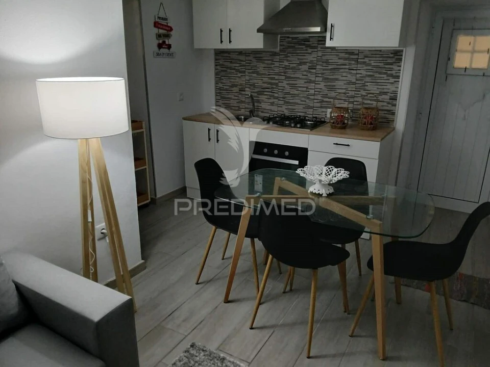 Moradia T2 para Venda em Vila Nova Foto 6