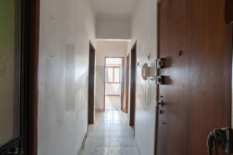 Apartamento T3 para Venda em Almada, Cova da Piedade, Pragal e Cacilhas Foto 6