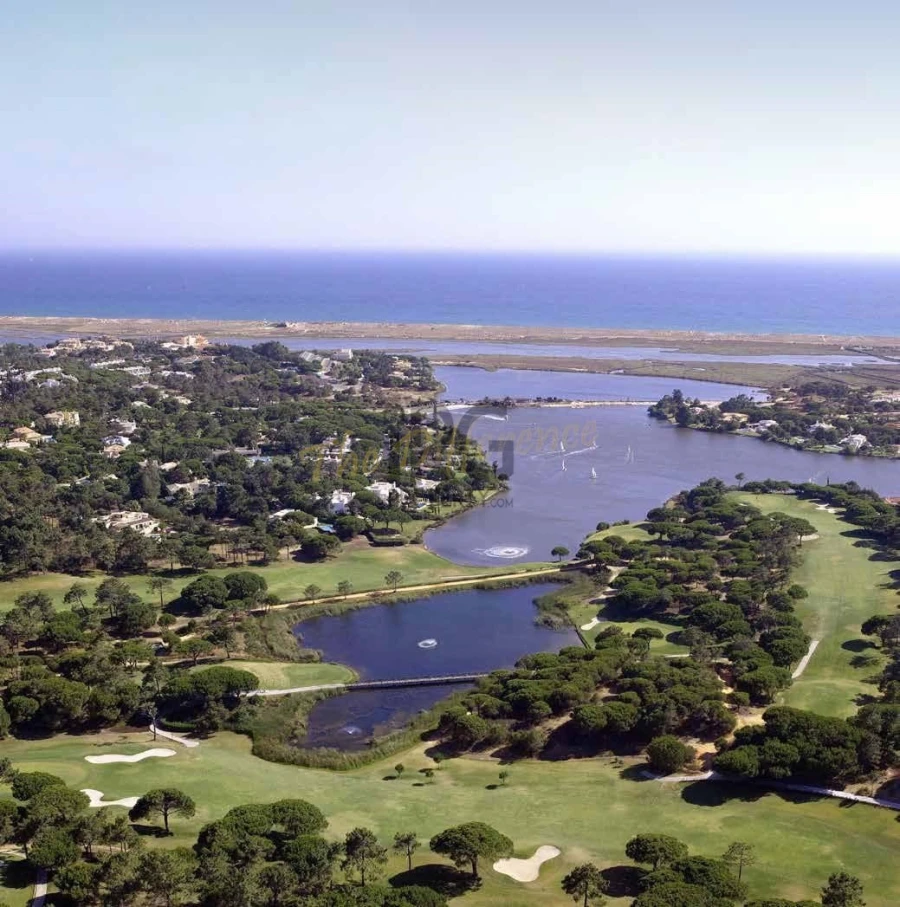 Apartamento T2 para Venda em Almancil Foto 15