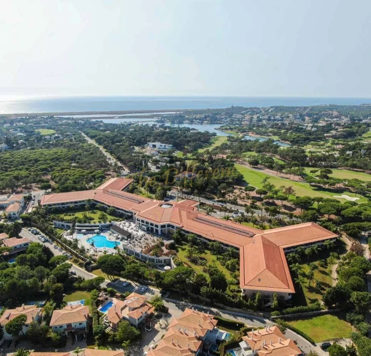 Apartamento T2 para Venda em Almancil Foto 2