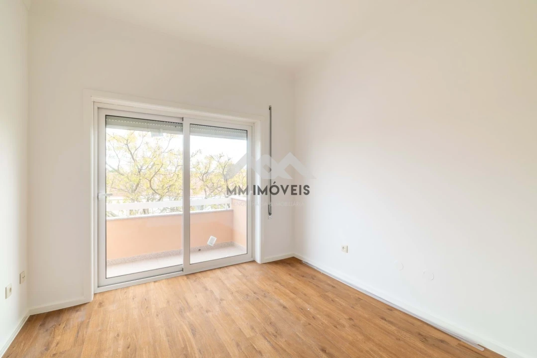 Apartamento T3 para Venda em Aguas Santas Foto 16