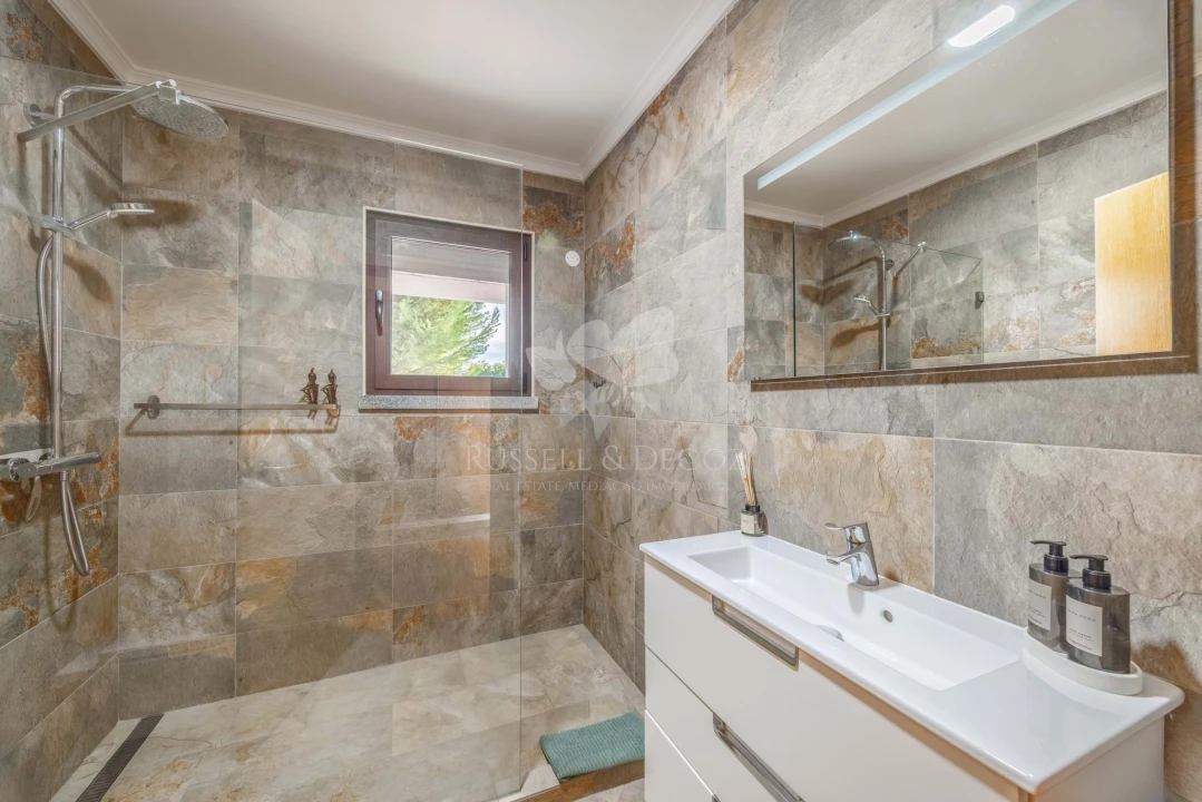 Moradia T5 para Venda em Conceição e Cabanas de Tavira Foto 18