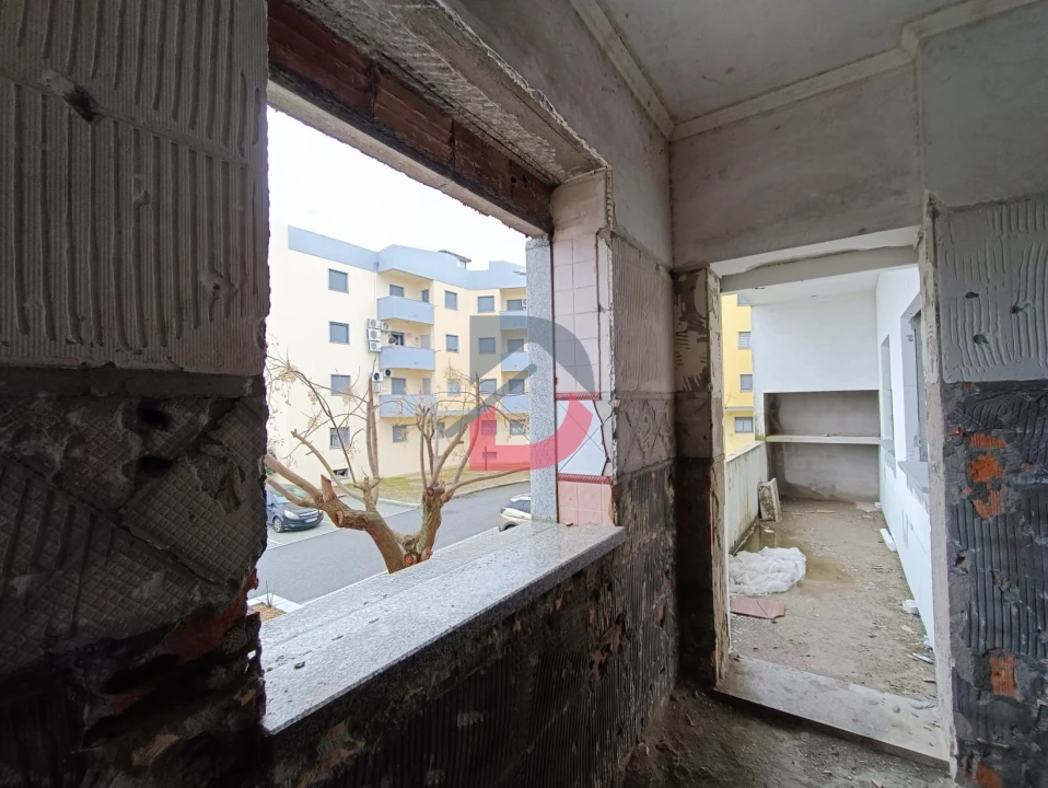 Apartamento T3 para Venda em Alcains Foto 37