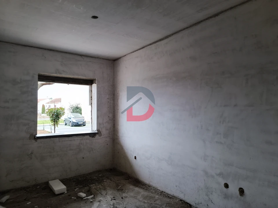 Apartamento T3 para Venda em Alcains Foto 44