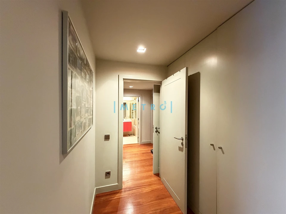 Apartamento T4 para Venda em Aldoar, Foz do Douro e Nevogilde Foto 26