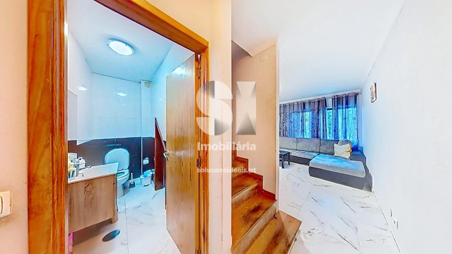 Moradia T3 para Venda em Valongo Foto 10