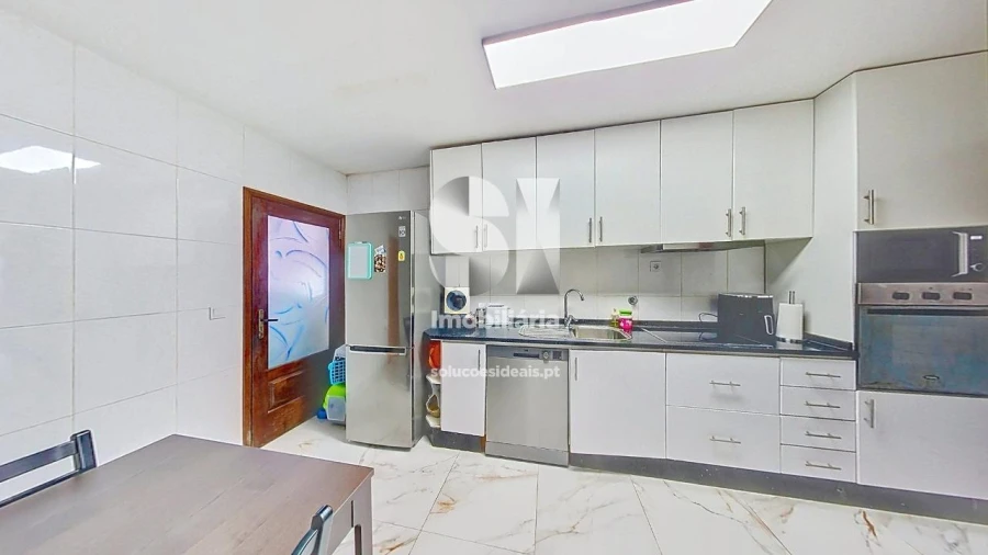 Moradia T3 para Venda em Valongo Foto 13