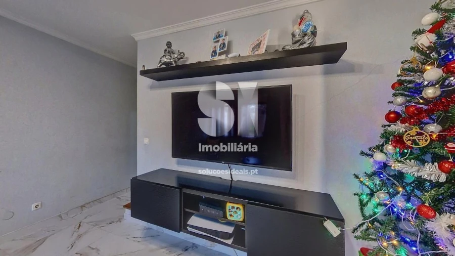 Moradia T3 para Venda em Valongo Foto 8