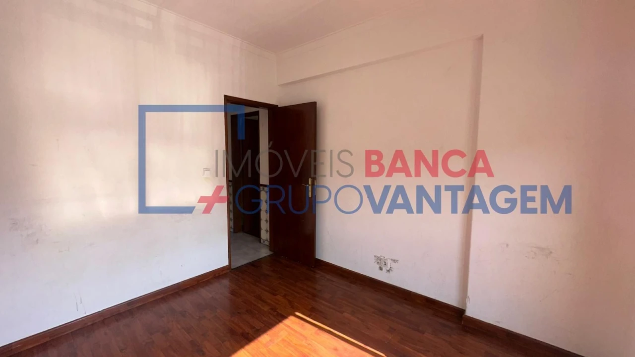 Apartamento T3 para Venda em Amora Foto 4