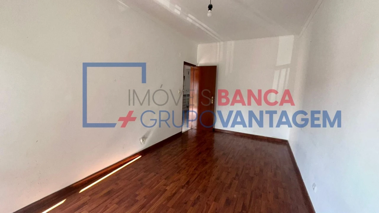 Apartamento T3 para Venda em Amora Foto 6