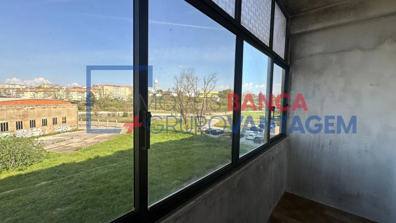 Apartamento T3 para Venda em Amora Foto 9