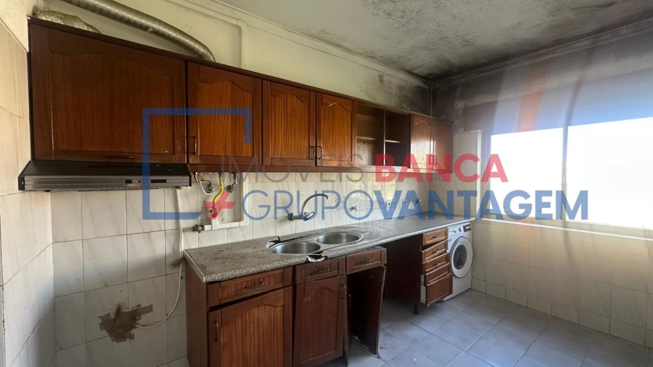 Apartamento T3 para Venda em Amora Foto 14