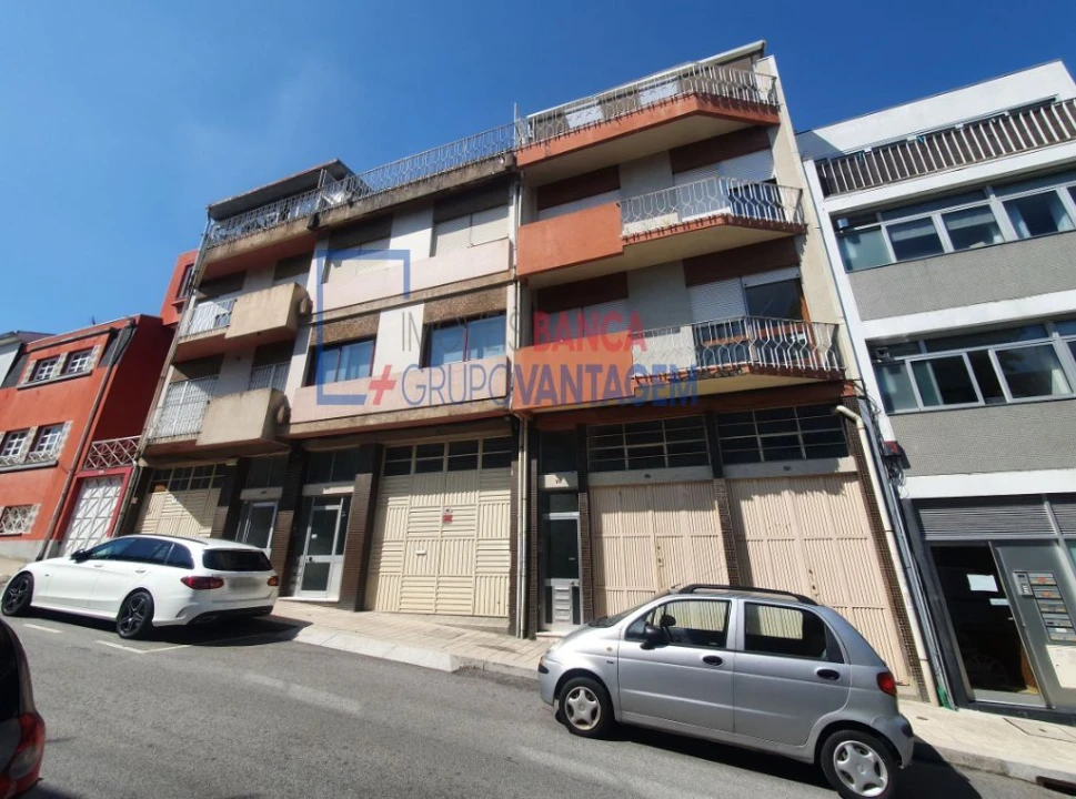 Apartamento T2 para Venda em Paranhos Foto 14