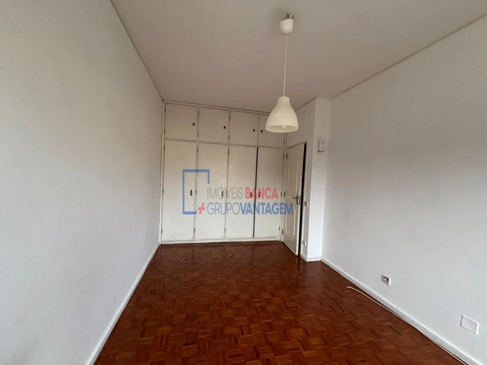 Apartamento T2 para Venda em Paranhos Foto 22