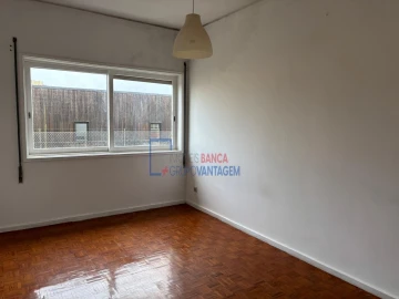 Apartamento T2 para Venda em Paranhos