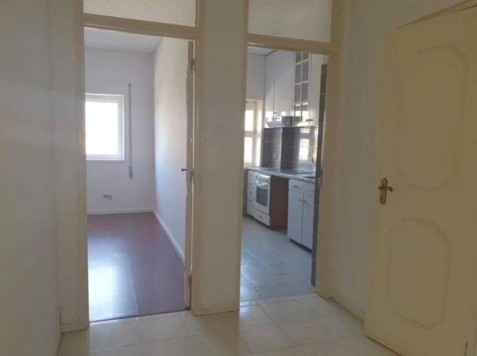 Apartamento T2 para Venda em Paranhos Foto 17
