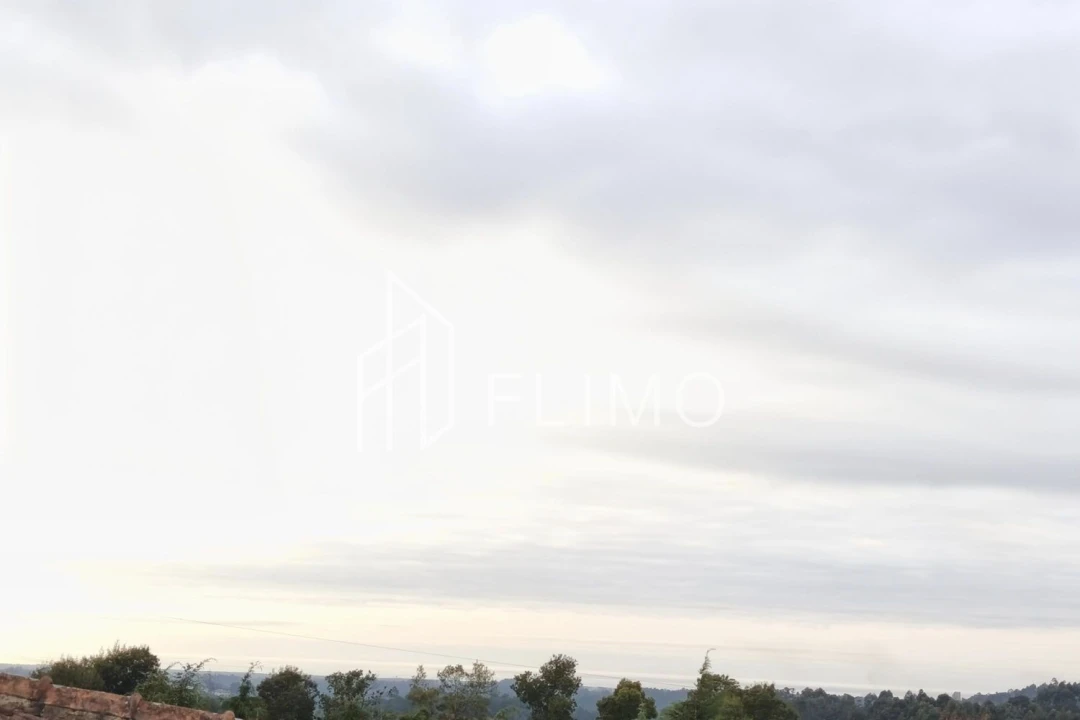 Moradia T4 para Venda em Arrifana Foto 24