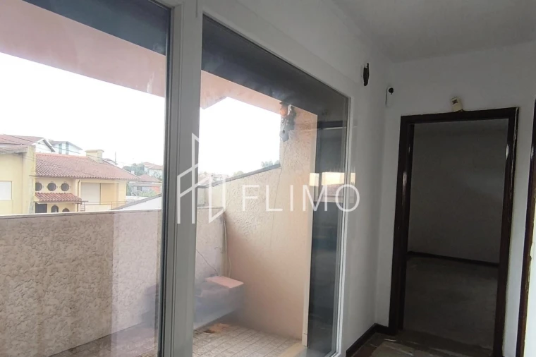 Moradia T4 para Venda em Arrifana Foto 21