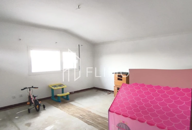 Moradia T4 para Venda em Arrifana Foto 23