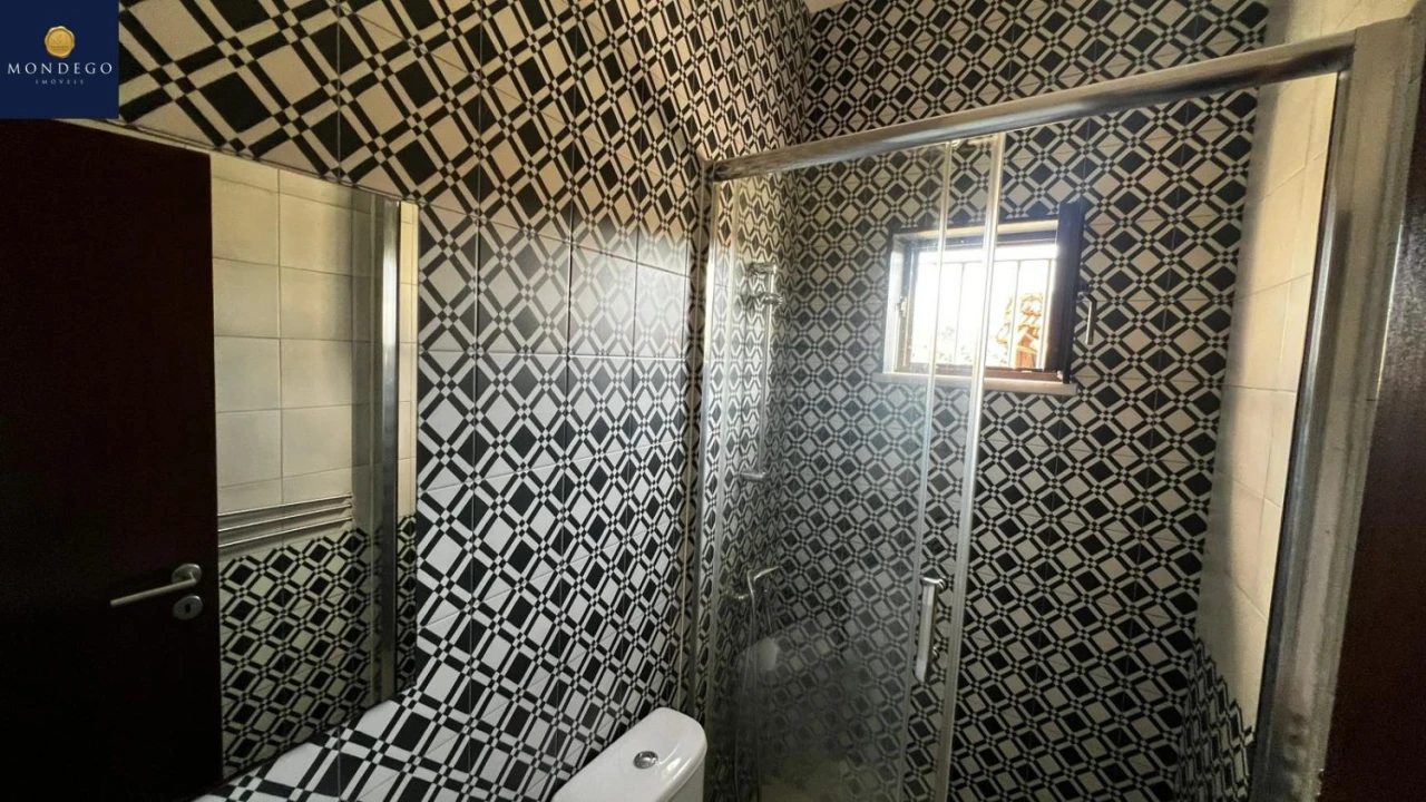 Apartamento T6 para Venda em Sé Nova, Santa Cruz, Almedina e São Bartolomeu Foto 25