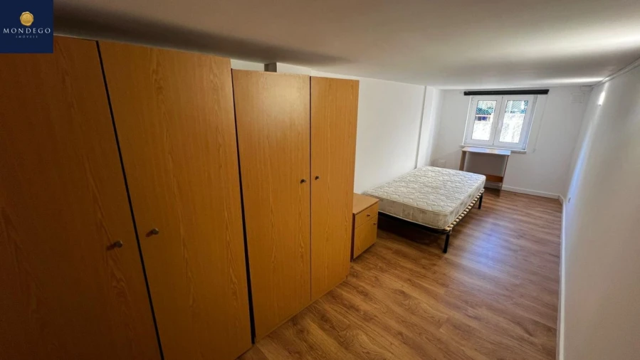 Apartamento T6 para Venda em Sé Nova, Santa Cruz, Almedina e São Bartolomeu Foto 31